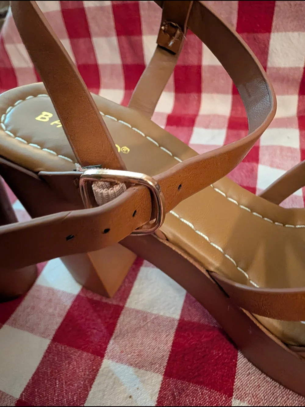 BAMBOO Woodland Tan Chunky Heel Platform Sandals Size 8.5